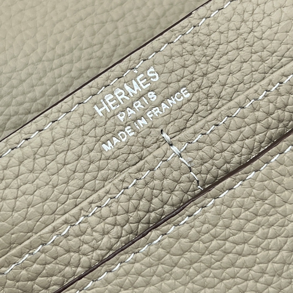 エルメス財布コピー着用イメージ